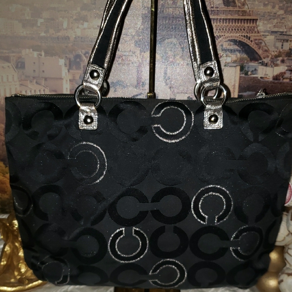 Coach Poppy Monogram Signature Tote - Picture 7 of 10